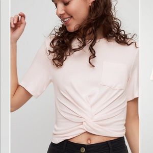 Aritzia Wilfred Gray twisted crop tee size med